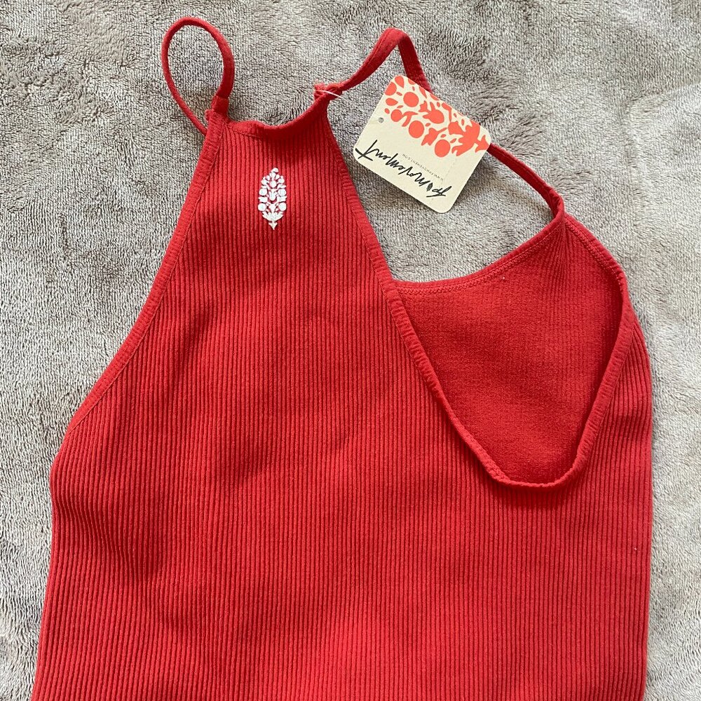 Happiness Runs Crop Tank